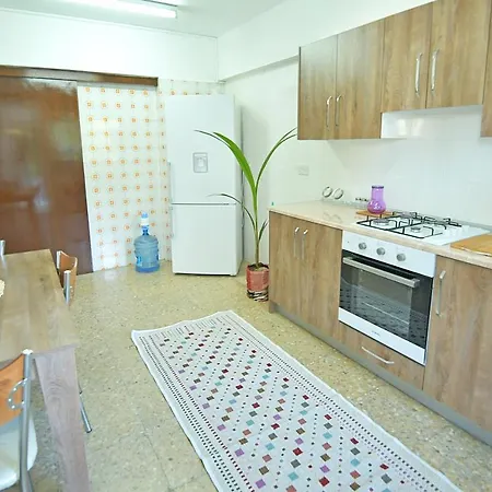 Larimar House ~quite, Beautiful, Spacious~ Appartamento